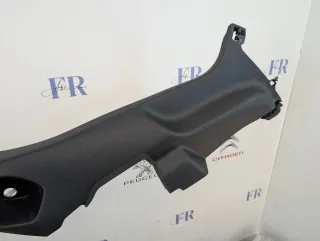 98448473ZD Обшивка стойки задней правой (накладка) Citroen C4 3 Арт L8261300, вид 3