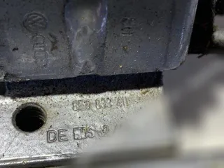 8E0833411 Петля двери задней левой Audi A6 C6 (S6,RS6) Арт 35206750, вид 3