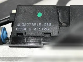 4L0827851B,4L0910945,4F9959945 Моторчик (насос) подъема крышки багажника (3-5 двери) Audi Q7 4L Арт 36120383, вид 6