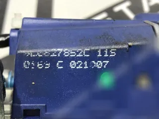 4L0827852C,4L0910946,4F9959946 Моторчик (насос) подъема крышки багажника (3-5 двери) Audi Q7 4L Арт 36120665, вид 6