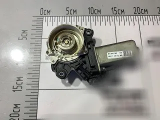 4F0837060 Доводчик двери Audi A6 C7 (S6,RS6) Арт 39121168, вид 2