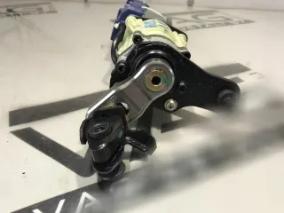 4F9959946,4F9910592,8R0827852A Моторчик (насос) подъема крышки багажника (3-5 двери) Audi Q5 1 Арт 49660498, вид 3