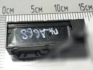 4B0959851B Кнопка стеклоподъемника переднего левого Audi A6 C5 (S6,RS6) Арт 54768242, вид 3