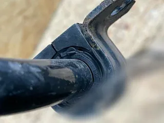 84213411 Стабилизатор подвески (поперечной устойчивости) задний Chevrolet Equinox 3 Арт 103993071, вид 2