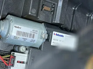 8U0877041B5L9,8U0959591A Стекло панорамной крыши Audi Q3 1 Арт 105398680_1, вид 13