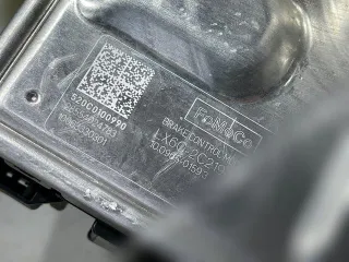 LX6C2D335MJ,LX6C2C219MJ Электрический усилитель тормозов Ford Escape 4 Арт 110177244, вид 8