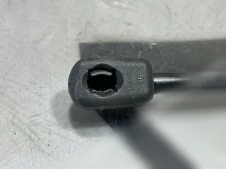 4F5827552 Амортизатор крышки багажника (3-5 двери) Audi A6 C6 (S6,RS6) Арт 115302568, вид 2