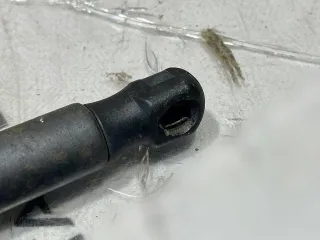 4F5827552 Амортизатор крышки багажника (3-5 двери) Audi A6 C6 (S6,RS6) Арт 115302577, вид 3