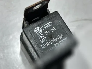 3B0951253,3C0973721 Блок управления подогревом лобового стекла Volkswagen Passat CC Арт 126049673_1, вид 6
