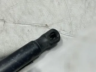 4F5827552 Амортизатор крышки багажника (3-5 двери) Audi A6 C6 (S6,RS6) Арт 127693662, вид 3