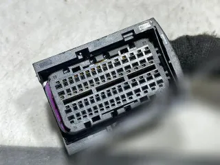 07Z906379A Разъем (фишка) проводки Audi A6 C6 (S6,RS6) Арт 127696643, вид 3