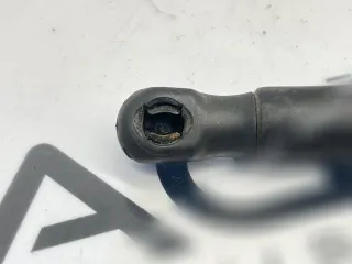 4F5827552 Амортизатор крышки багажника (3-5 двери) Audi A6 C6 (S6,RS6) Арт 130469885, вид 2