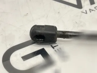 4F5827552 Амортизатор крышки багажника (3-5 двери) Audi A6 C6 (S6,RS6) Арт 142149730, вид 2