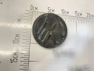 3C9853630 Эмблема Volkswagen Passat B6 Арт 145759984_1, вид 2