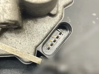 06F133482E,06F133247 Сервопривод заслонок впускного коллектора Audi A6 C6 (S6,RS6) 2.0л TFSI Арт 148041823, вид 7