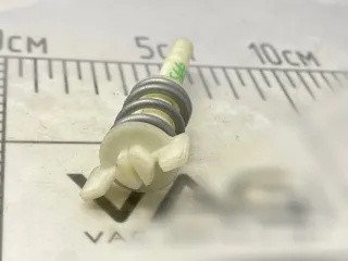 1K8945300 Кронштейн крепления фонаря заднего правого Volkswagen Golf 6 Арт 151826367, вид 3