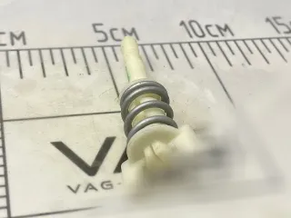 1K8945300 Кронштейн крепления фонаря заднего левого Volkswagen Golf 6 Арт 151826370, вид 3