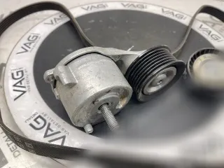 GN1G6C301BA,GN1G6A228AB Ремень генератора Ford Escape 4 Арт 163411727, вид 3