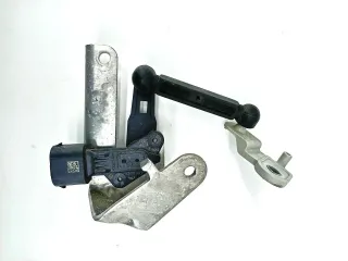 6895467, 37146895467, 8850049 Кронштейн датчика положения кузова BMW 3 G20/G21 (в наличии) Арт 014619, вид 1