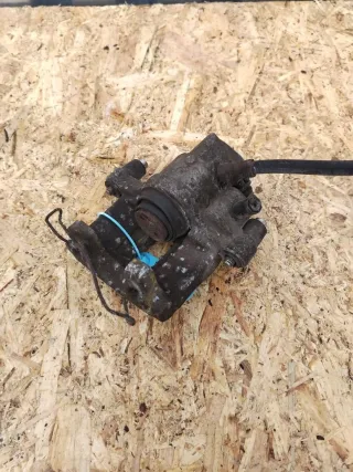  Суппорт тормозной задний левый Mazda 3 BK Арт 00011039, вид 2