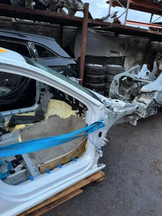  Четверть передняя правая Peugeot 308 3 Арт 103781000, вид 3