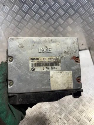 1744606 Блок управления двигателем BMW 8 E31 4.0л Арт 103788829, вид 1