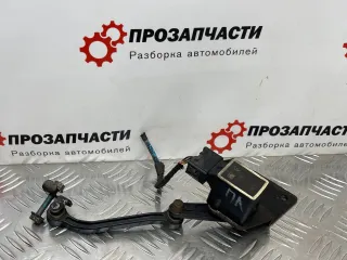 A1643280140, A0105427717 Датчик положения кузова Mercedes GL X164 Арт 4-260-104, вид 1