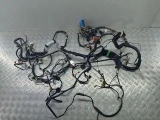  Проводка салона Mazda 3 BK Арт 103891057, вид 1