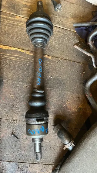  Полуось передняя левая (приводной вал, шрус) Citroen Xantia Арт 103911754, вид 1