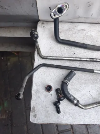 30713305, 30696260 Маслопровод турбокомпрессора Volvo S80 1 2.4л Арт 3078, вид 3