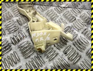  Кронштейн крепления бампера переднего Mazda 3 BK Арт 104016299, вид 2