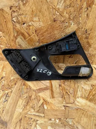 9613057277 Кнопка стеклоподъемника переднего левого Citroen Xantia Арт 104310122, вид 3