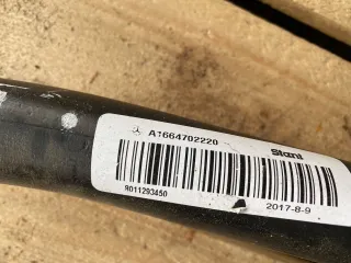 F24594, F26166, A1664700089, F24748, A1664702220 Горловина топливного бака Mercedes GLS X166 3.0л Арт 104346887, вид 5