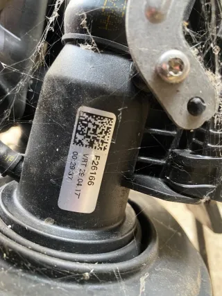 F24594, F26166, A1664700089, F24748, A1664702220 Горловина топливного бака Mercedes GLS X166 3.0л Арт 104346887, вид 8