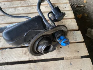 F24594, F26166, A1664700089, F24748, A1664702220 Горловина топливного бака Mercedes GLS X166 3.0л Арт 104346887, вид 2