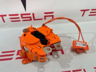 1092739-00-E,1095145-00-G,1666968-00-C контактор высоковольтной батареи Tesla model 3 Арт 99482257, вид 3