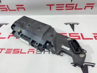 1106394-32-N,1666968-00-C Блок контроля аккумулятора (АКБ) Tesla model 3 Арт 99482246, вид 2