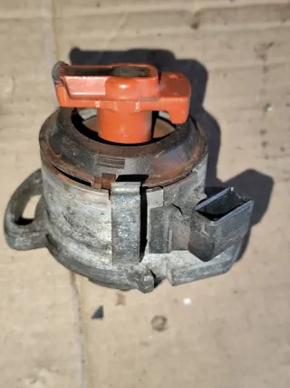 0237521061, 030905205AB Распределитель зажигания (трамблер) Volkswagen Vento Арт 650079705, вид 2