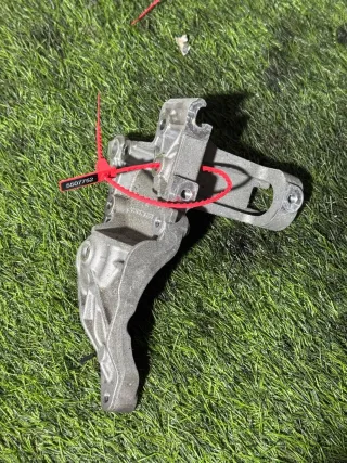 9808696880 Кронштейн компрессора кондиционера Citroen C4 2 Арт 5507752, вид 3