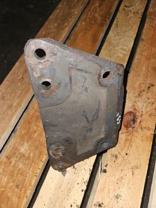 1725915,1493210,1325808 кронштейн рессоры Scania R-series Арт 2840165121854, вид 5