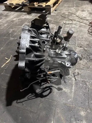 GC200 КПП механическая (МКПП) 5-ступенчатая Mazda 3 BK Арт DK176, вид 4