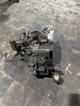 GC200 КПП механическая (МКПП) 5-ступенчатая Mazda 3 BK Арт DK176, вид 3