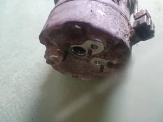  Компрессор кондиционера Volkswagen Golf 4 1.6л Арт 91059435, вид 3