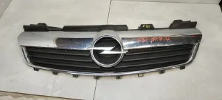  Решетка радиатора Opel Zafira B Арт 104759073, вид 1