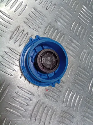 3B0121321 Крышка расширительного бачка Audi A6 C5 (S6,RS6) Арт 104763385, вид 5