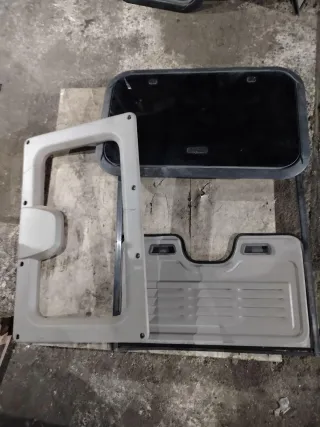 1362882,1314573,1918481,1651696,1337470,1345215 Люк DAF XF 105 Арт 2840165121867, вид 1