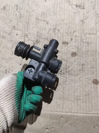 2118320584 Кран печки (отопителя) Mercedes E W211 Арт 104943790, вид 2