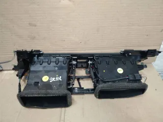 4G2820951 Дефлектор обдува салона Audi A7 1 (S7,RS7) Арт 1074.9KH8, вид 3