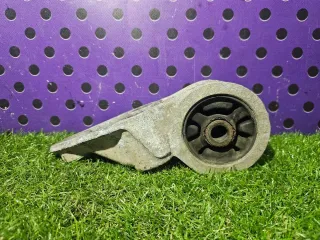 8E0 501 521 H, 4B0 501 521 E Кронштейн крепления балки подвески Audi A6 C5 (S6,RS6) Арт 104975091, вид 3