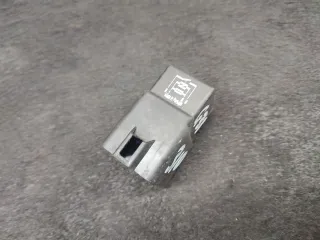9207913 Реле вентилятора BMW 7 G11/G12 restailing 2.0л Арт G31-310, вид 2
